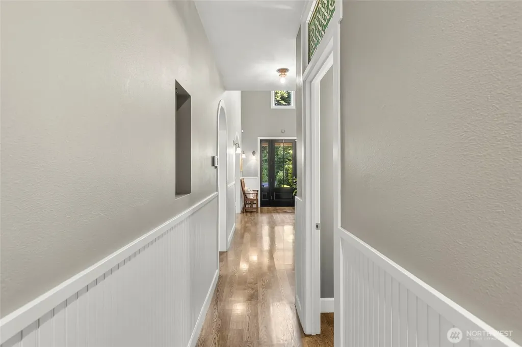 1414 NW Hermit Ridge Poulsbo WA 98370