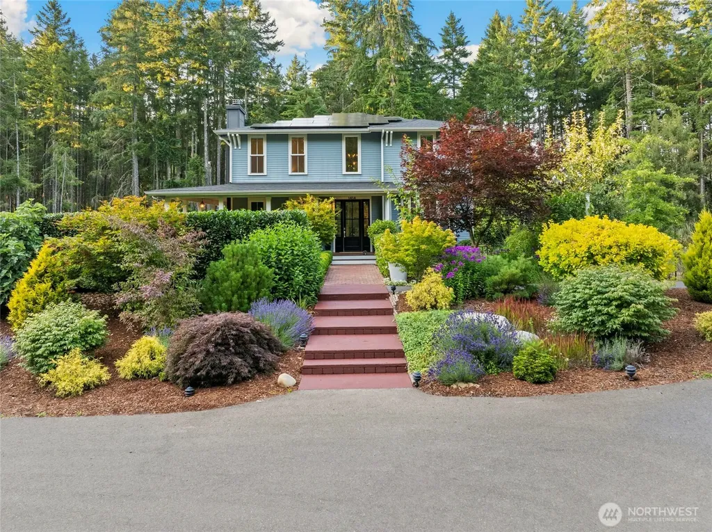1414 NW Hermit Ridge Poulsbo WA 98370