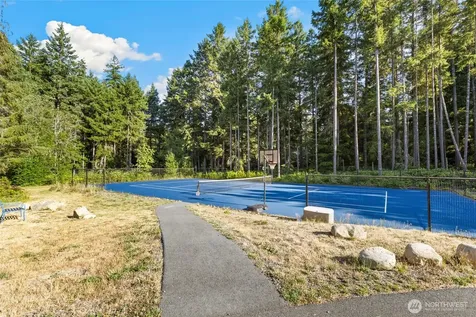 1414 NW Hermit Ridge Poulsbo WA 98370