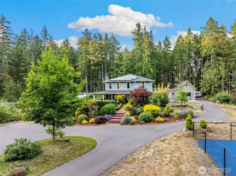 1414 NW Hermit Ridge Poulsbo WA 98370