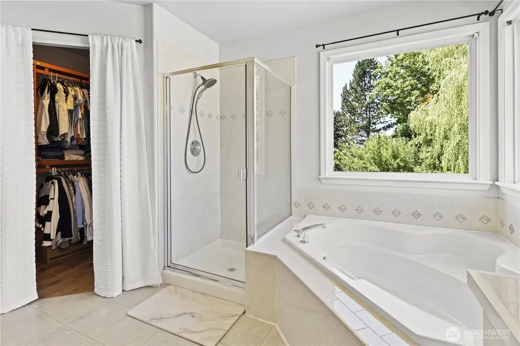4418 70th Avenue NE Marysville WA 98270