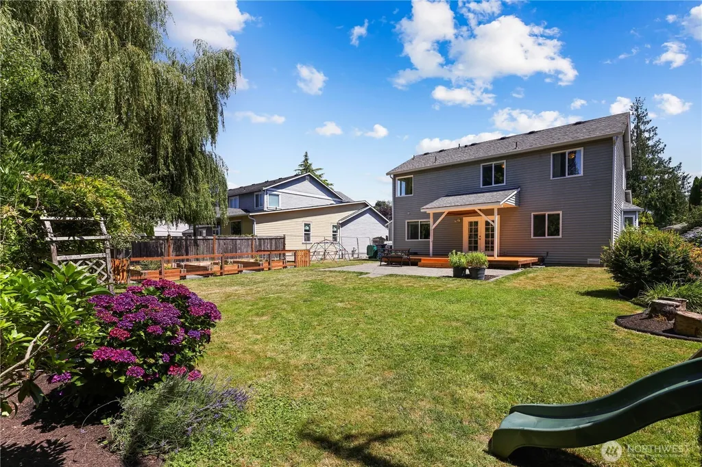 4418 70th Avenue NE Marysville WA 98270