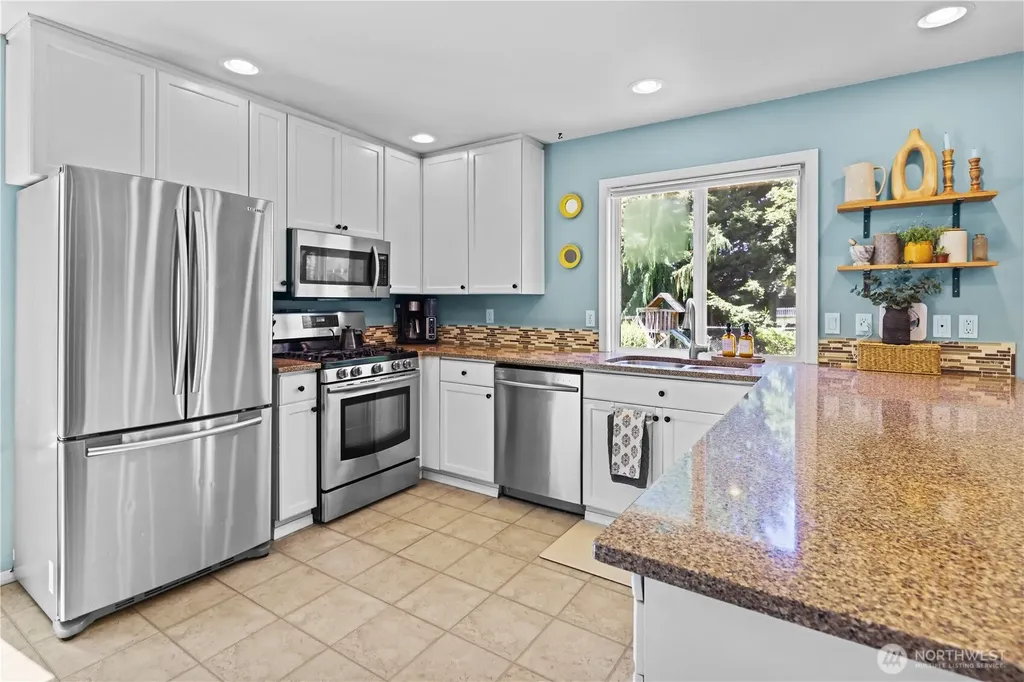 4418 70th Avenue NE Marysville WA 98270
