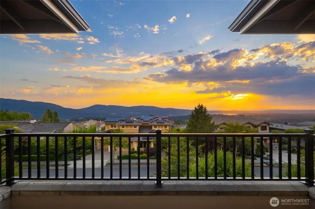 1764 Harrison Way NE Issaquah WA 98029