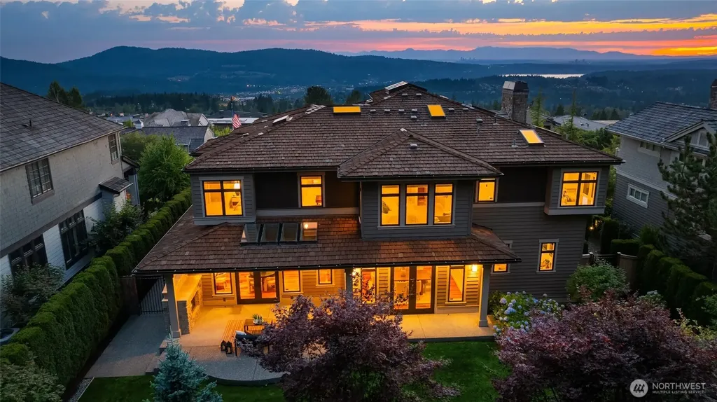 1764 Harrison Way NE Issaquah WA 98029