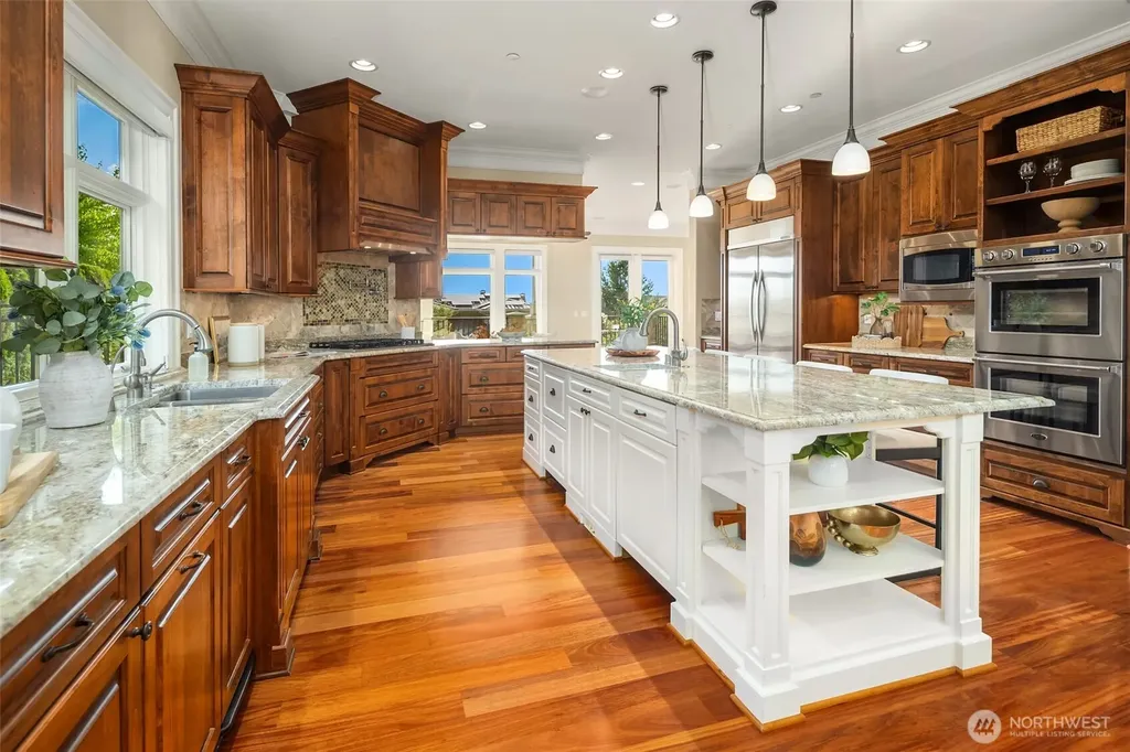 1764 Harrison Way NE Issaquah WA 98029