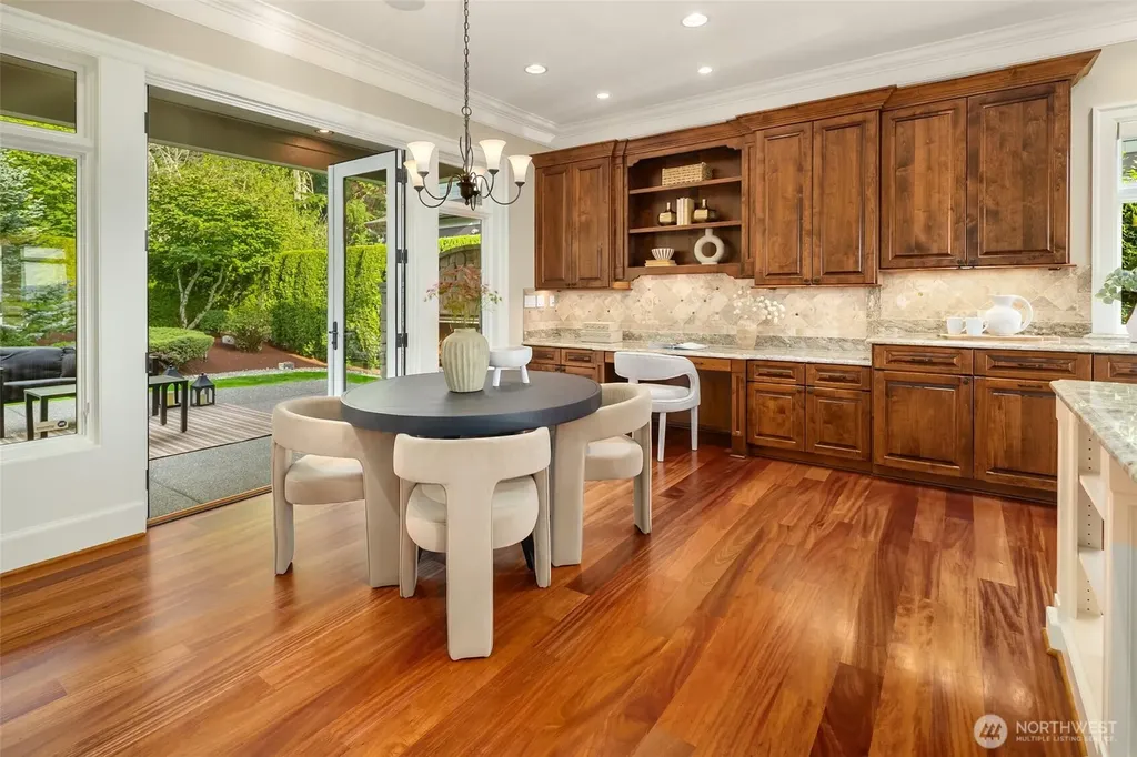1764 Harrison Way NE Issaquah WA 98029