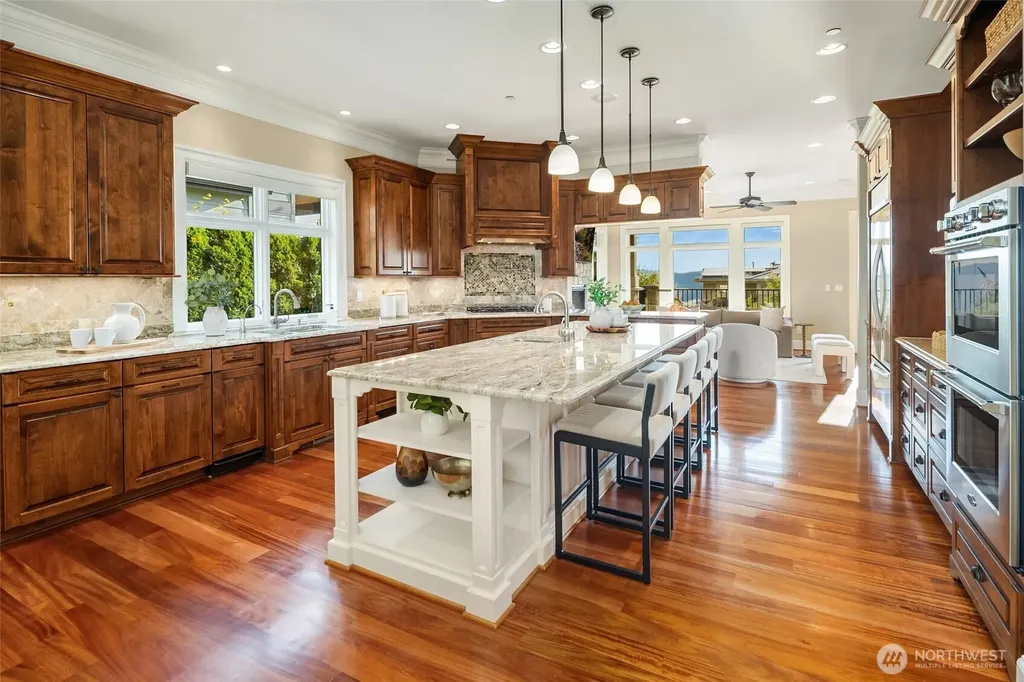1764 Harrison Way NE Issaquah WA 98029