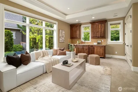 1764 Harrison Way NE Issaquah WA 98029