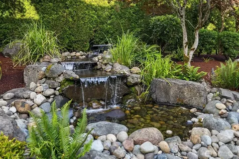 1764 Harrison Way NE Issaquah WA 98029