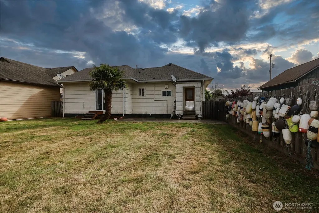 80 O Street Hoquiam WA 98550