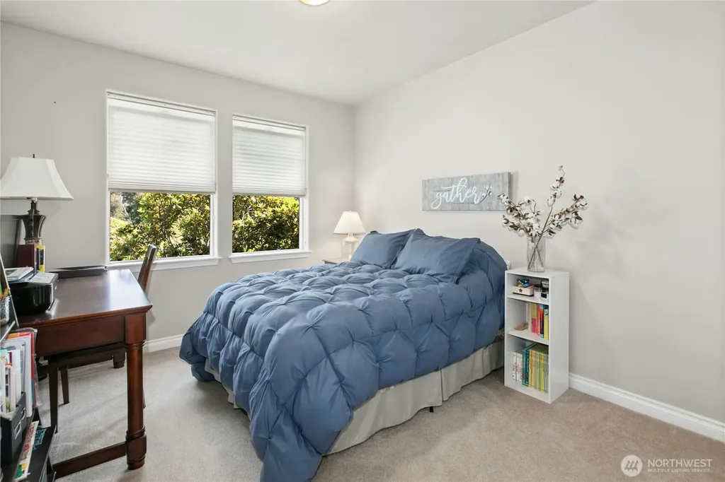 2370 SW Winchester Street Oak Harbor WA 98277