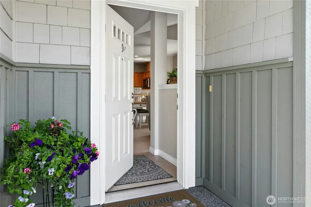 2370 SW Winchester Street Oak Harbor WA 98277