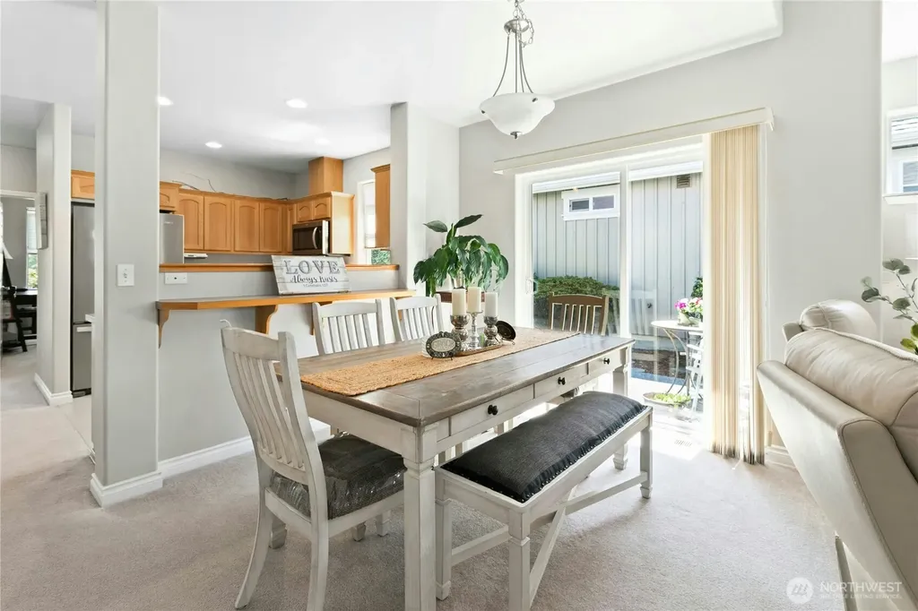 2370 SW Winchester Street Oak Harbor WA 98277