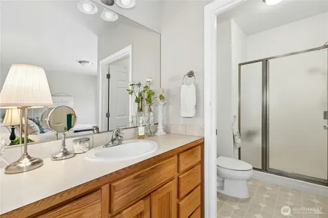 2370 SW Winchester Street Oak Harbor WA 98277