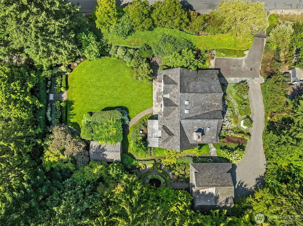 8106 Overlake Drive W Medina WA 98039