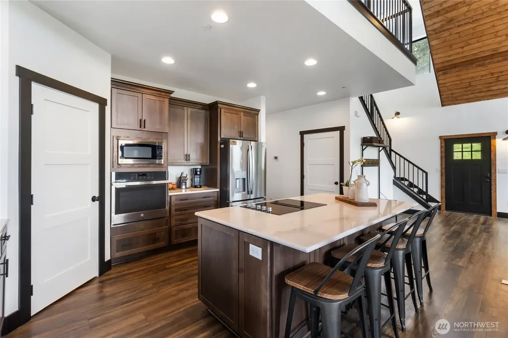 38922 Madrona Drive E Roy WA 98580