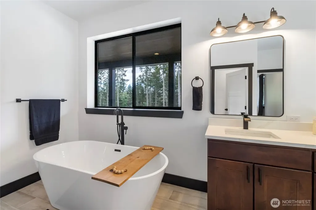 38922 Madrona Drive E Roy WA 98580