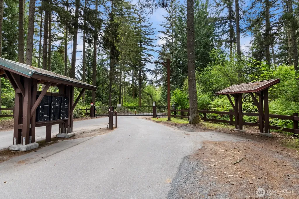 38922 Madrona Drive E Roy WA 98580