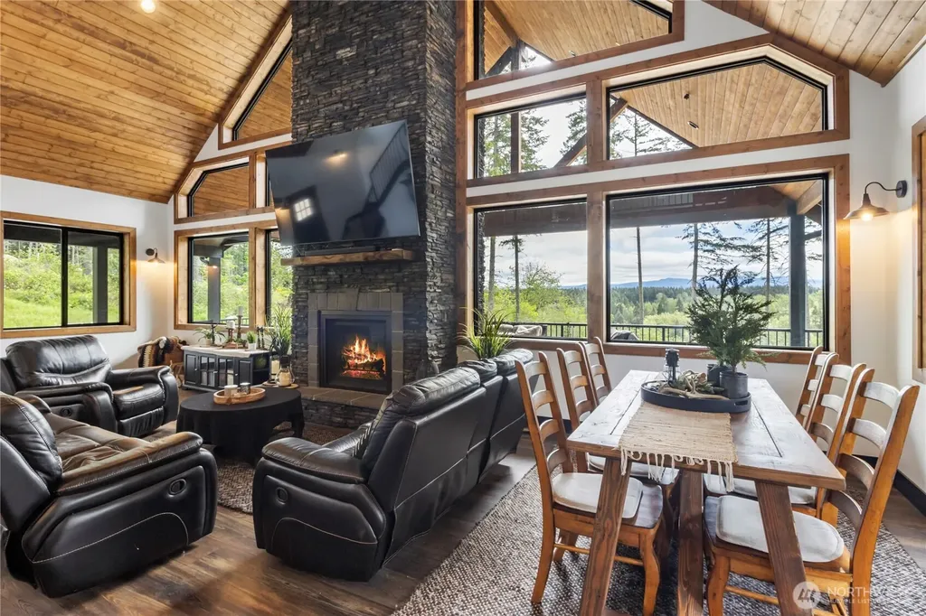 38922 Madrona Drive E Roy WA 98580