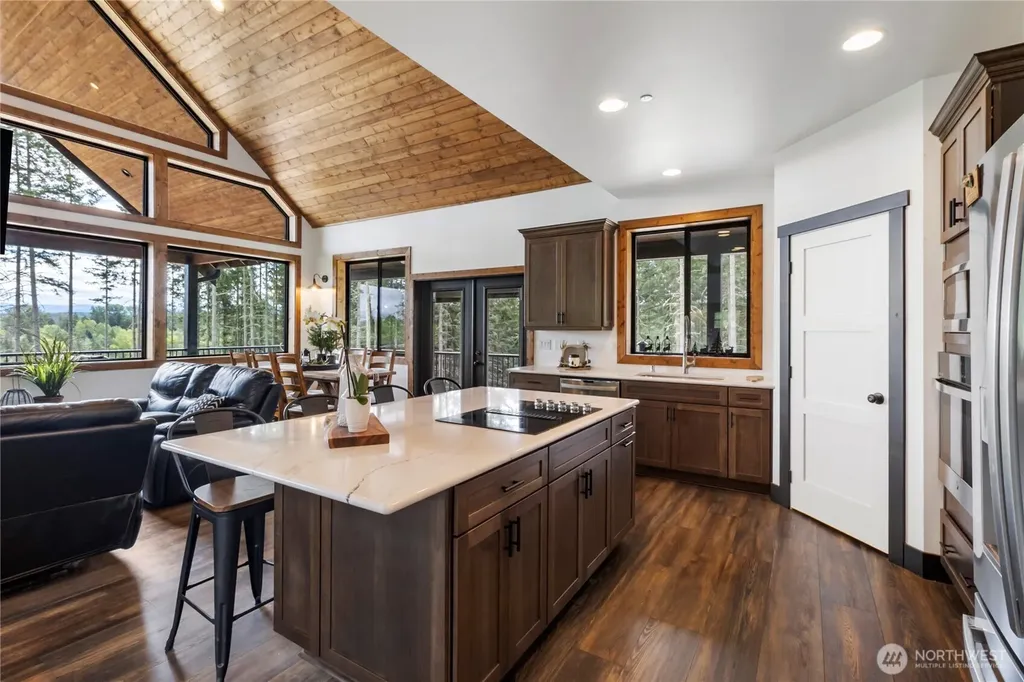 38922 Madrona Drive E Roy WA 98580