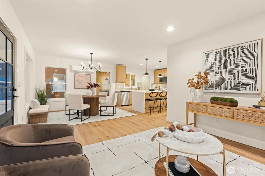 1128 N 77th Street Seattle WA 98103