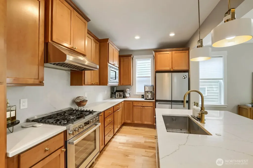 5060 163rd Place SE Bellevue WA 98006