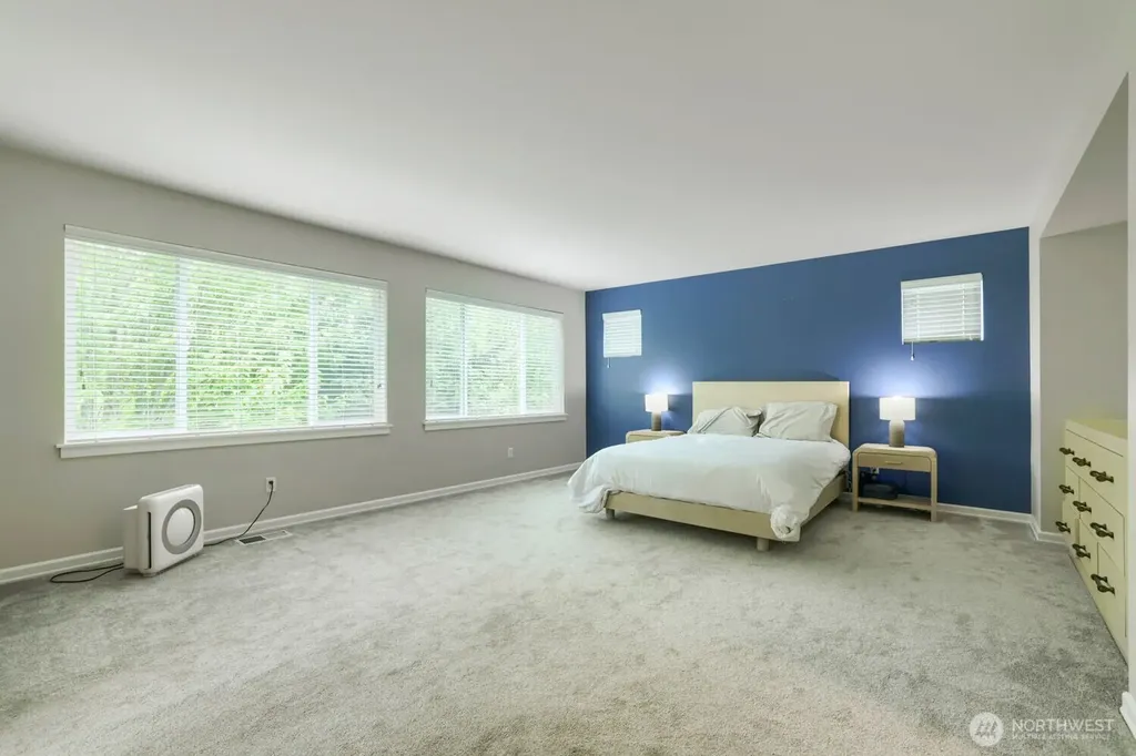5060 163rd Place SE Bellevue WA 98006