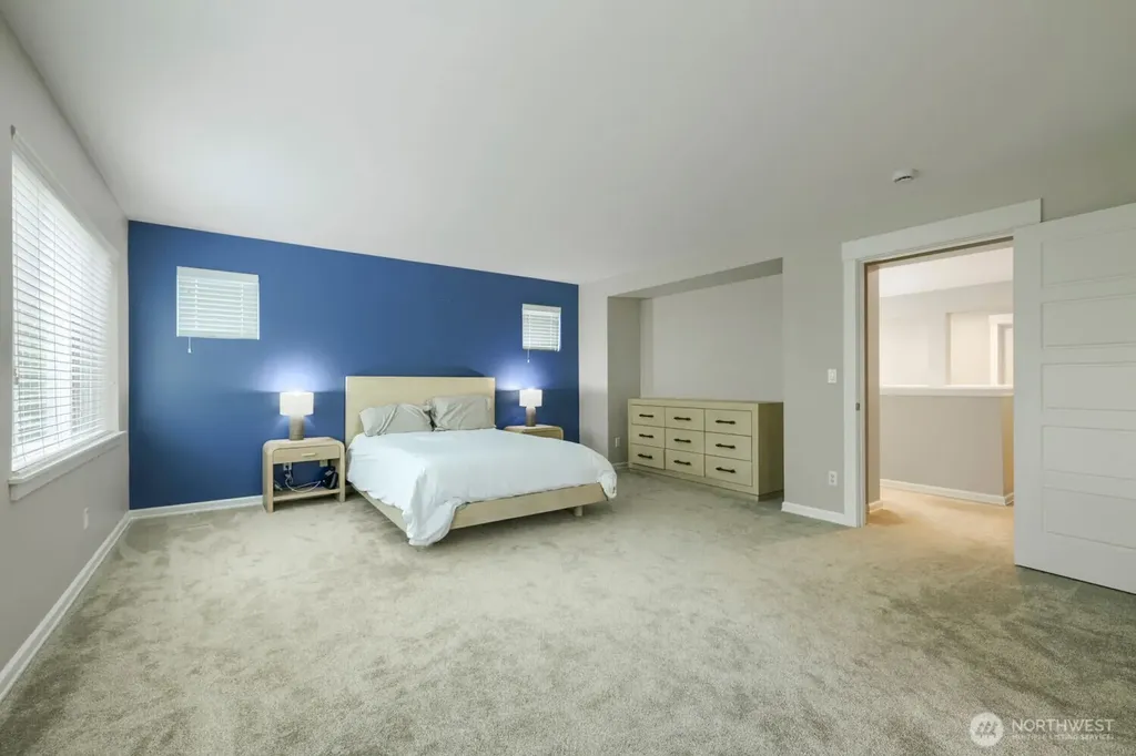 5060 163rd Place SE Bellevue WA 98006