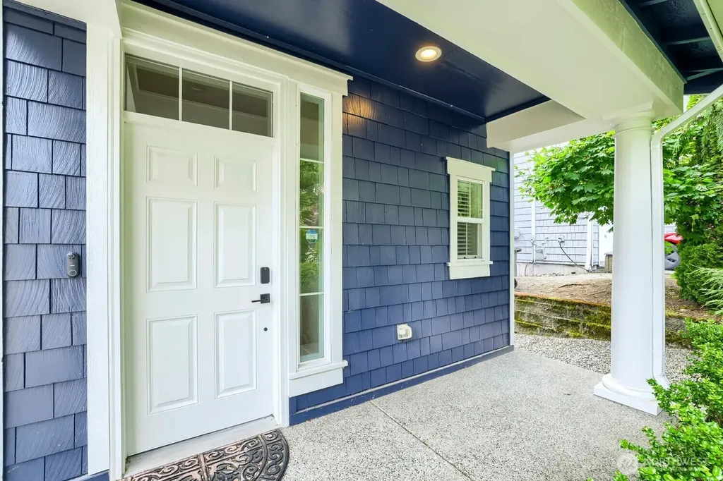 5060 163rd Place SE Bellevue WA 98006