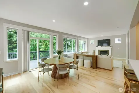 5060 163rd Place SE Bellevue WA 98006