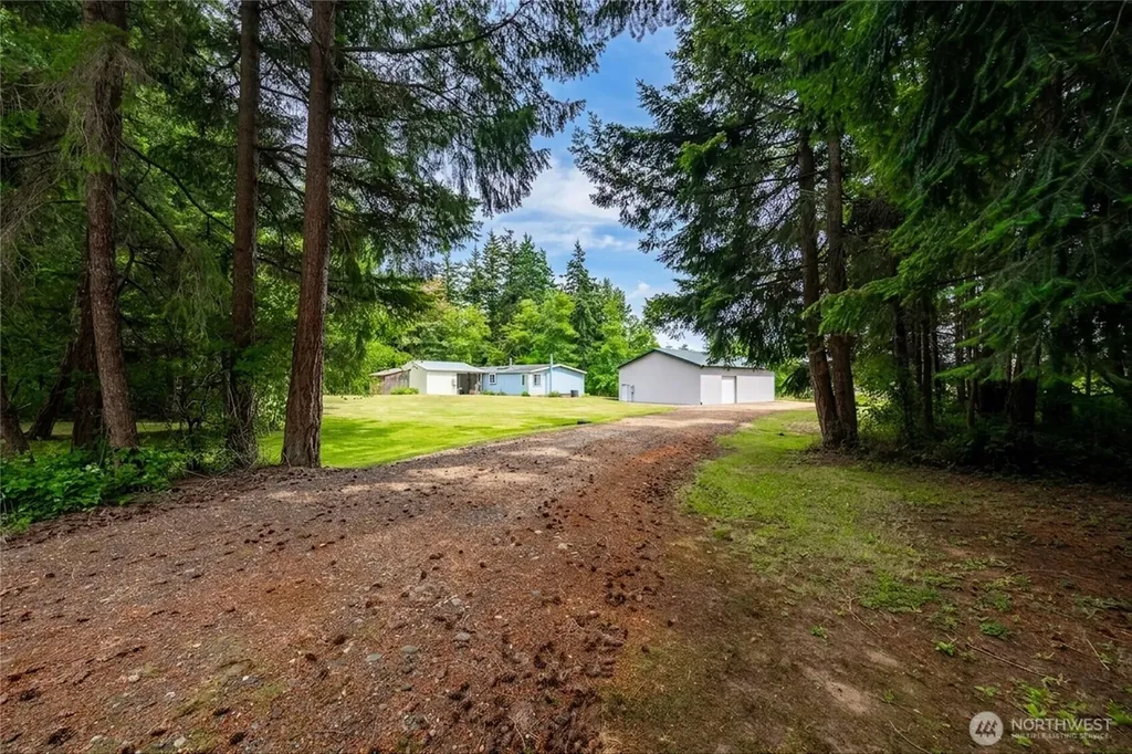 5027 Yellow Brick Road Bellingham WA 98226