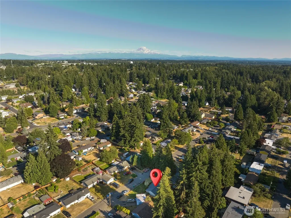 30443 3rd Avenue S Federal Way WA 98003
