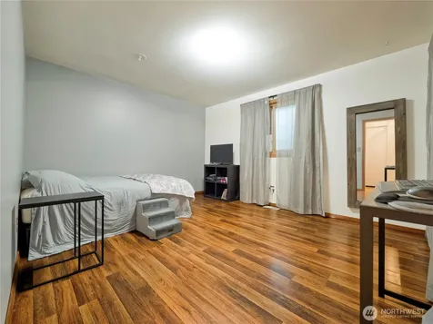 30443 3rd Avenue S Federal Way WA 98003