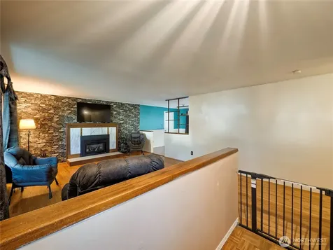 30443 3rd Avenue S Federal Way WA 98003