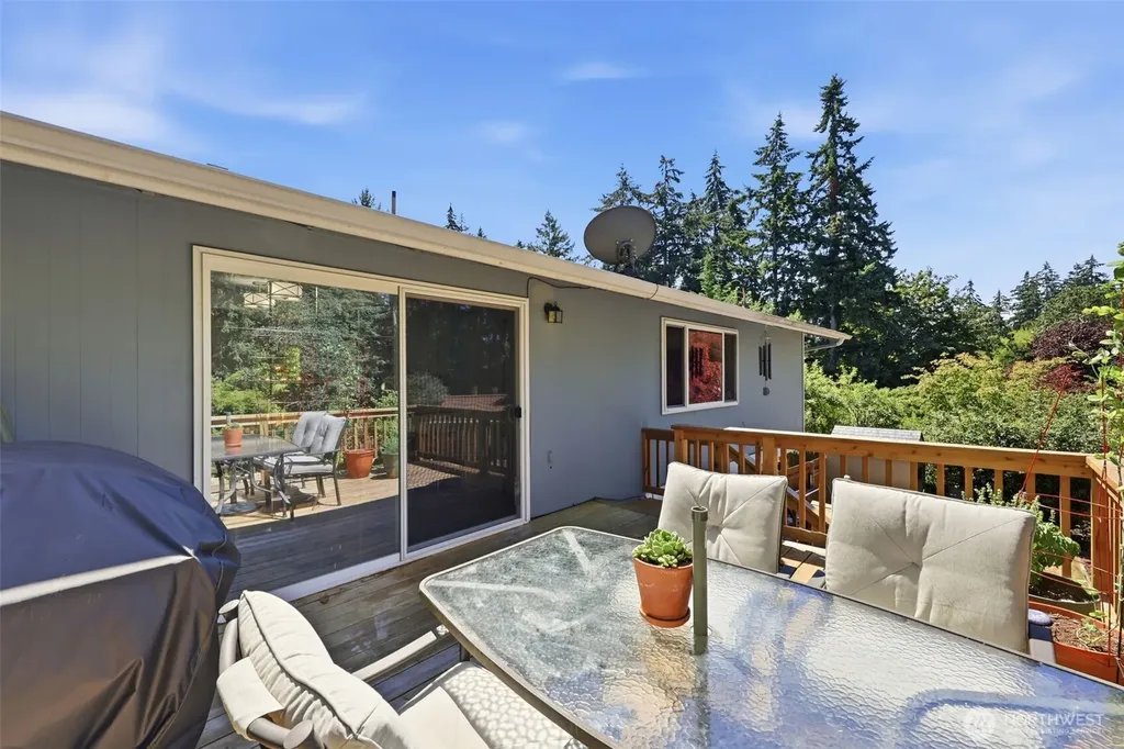 7221 Topaz Court SW Lakewood WA 98498