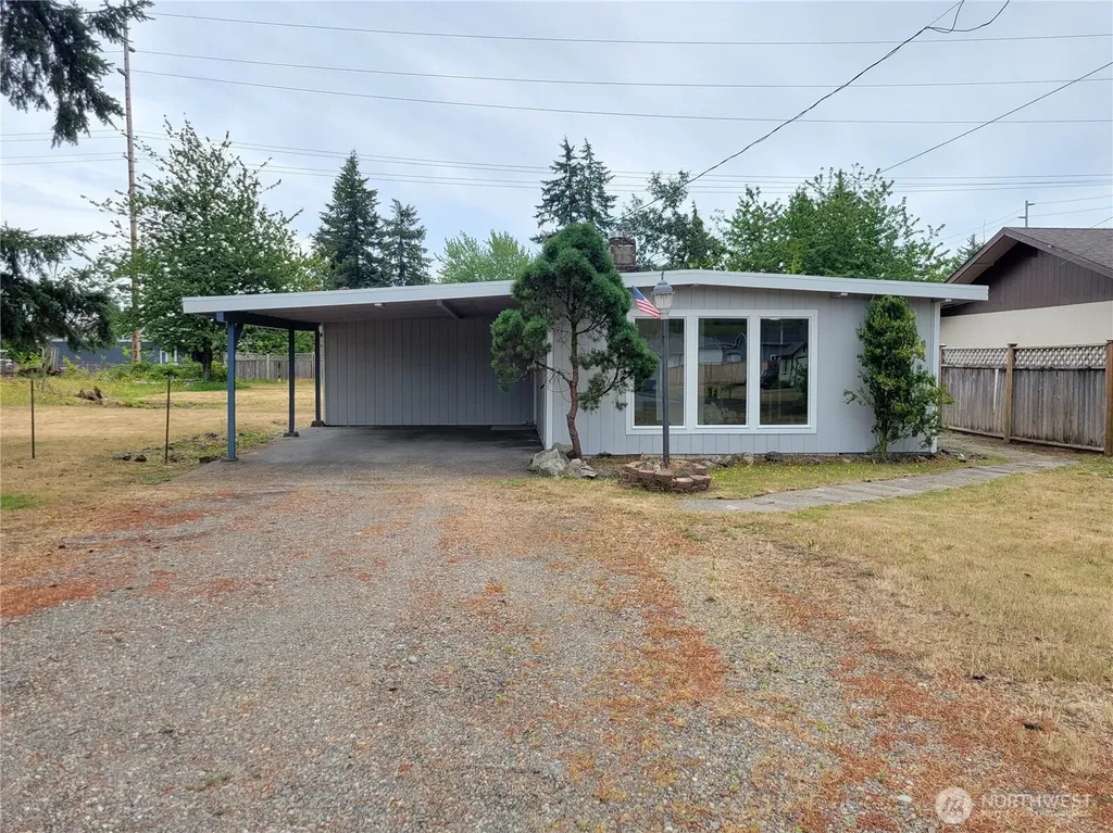 1713 W Martin Street Elma WA 98541