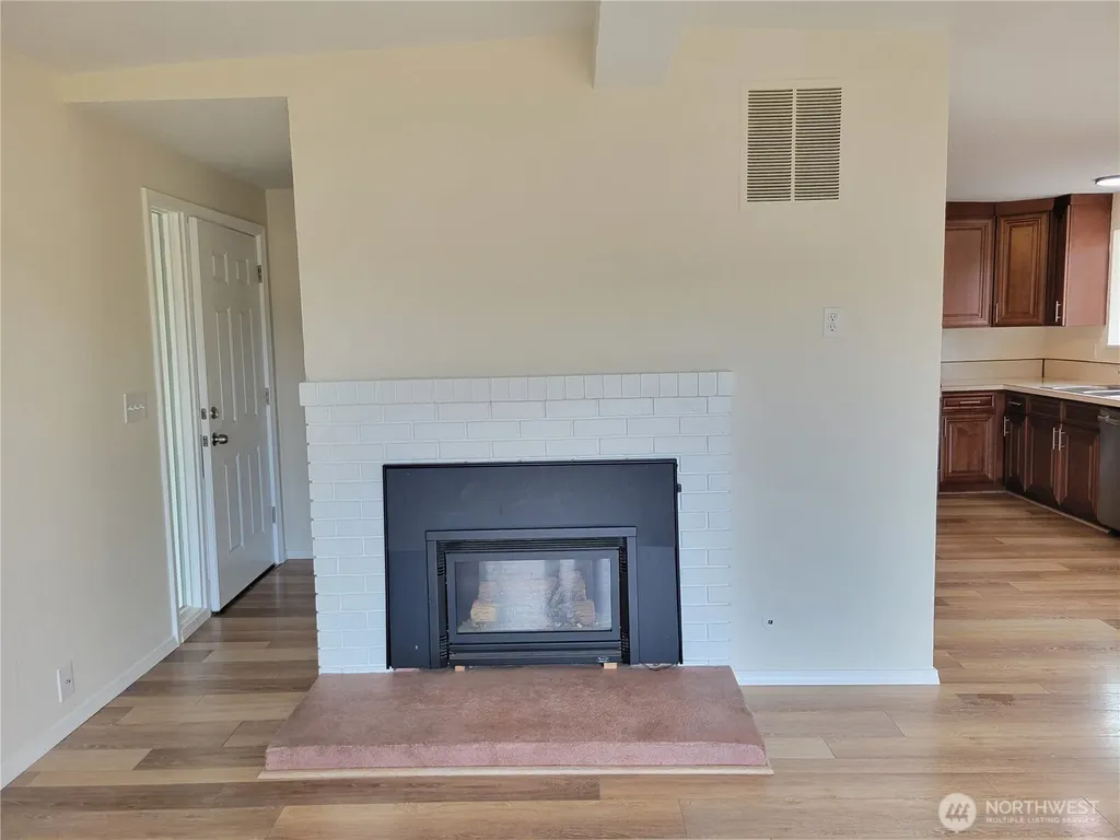1713 W Martin Street Elma WA 98541
