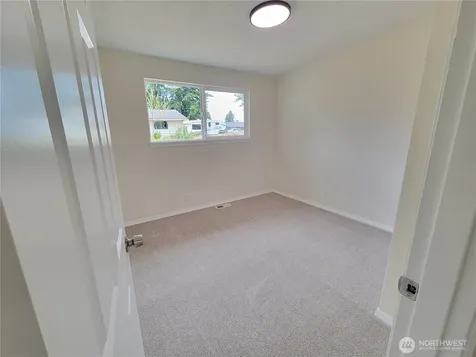 1713 W Martin Street Elma WA 98541