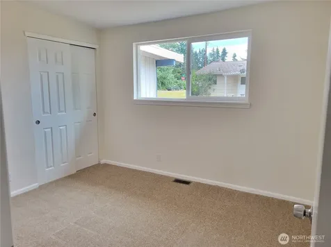 1713 W Martin Street Elma WA 98541