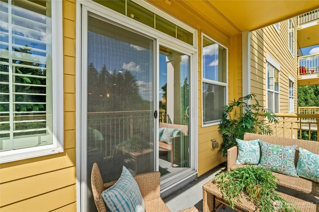 16141 Cleveland Street Redmond WA 98052