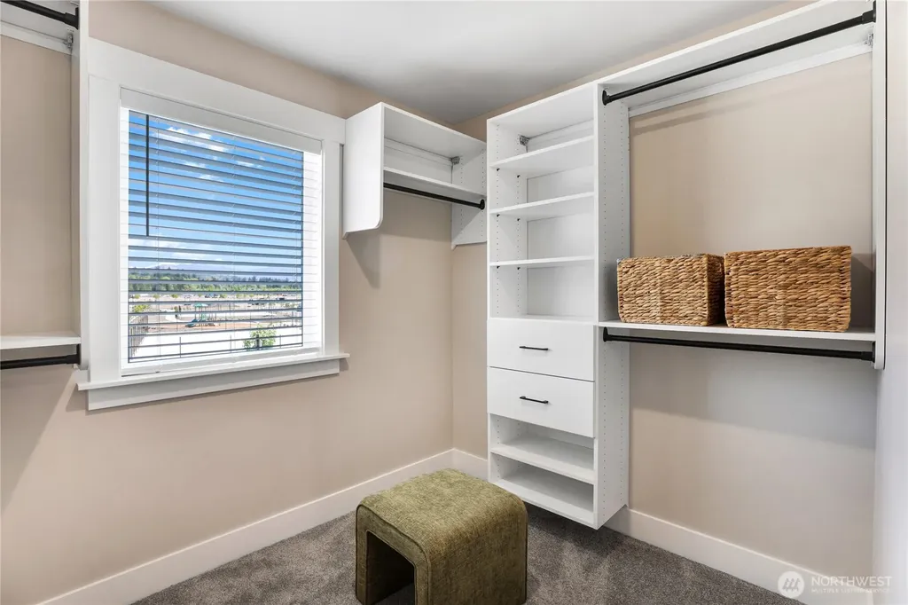 22890 SE Yew Street Black Diamond WA 98010