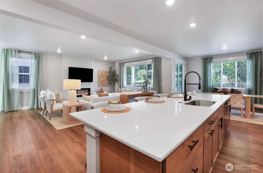 22890 SE Yew Street Black Diamond WA 98010