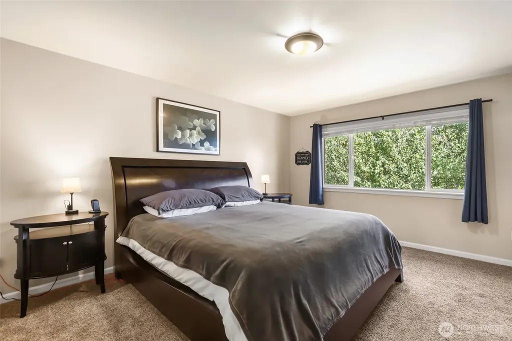 3711 Santis Loop SE Lacey WA 98503