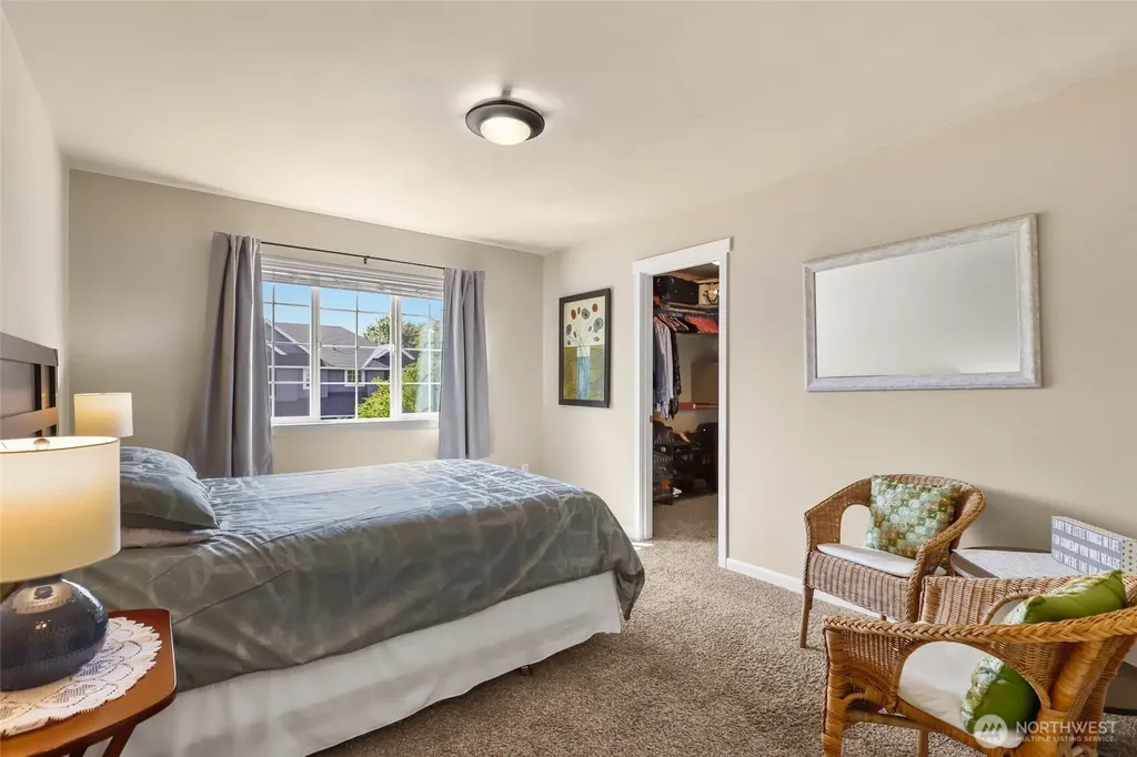 3711 Santis Loop SE Lacey WA 98503