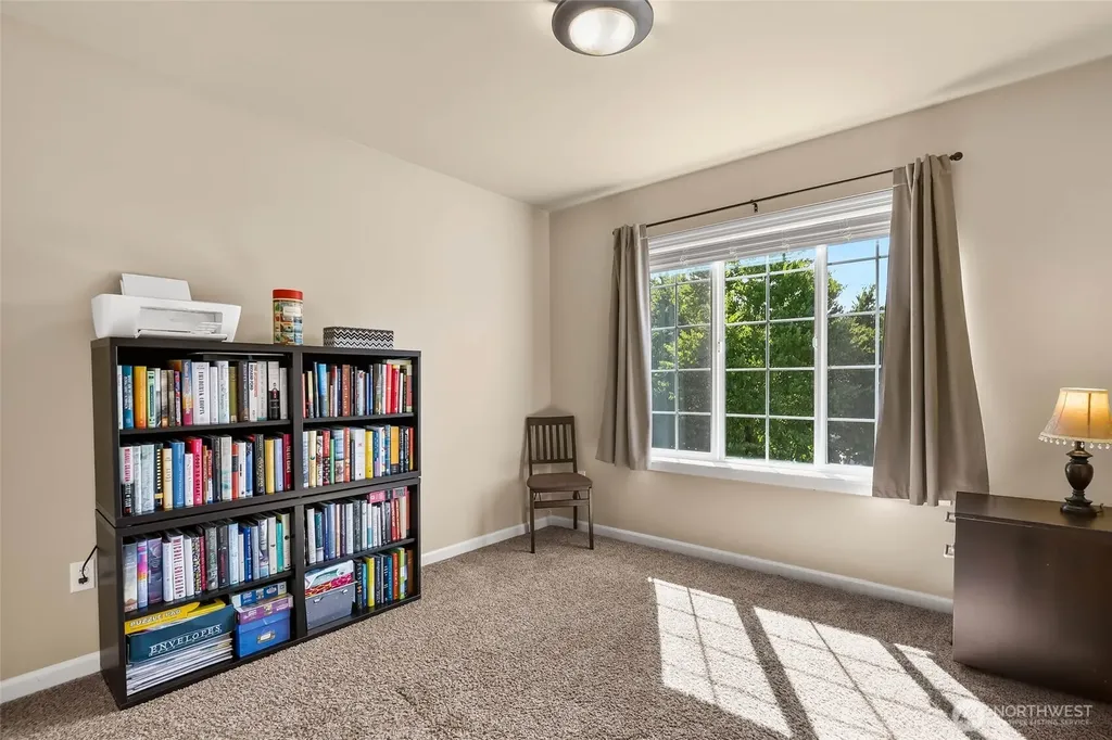 3711 Santis Loop SE Lacey WA 98503
