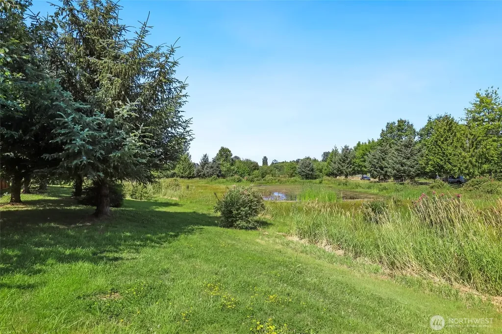 3711 Santis Loop SE Lacey WA 98503