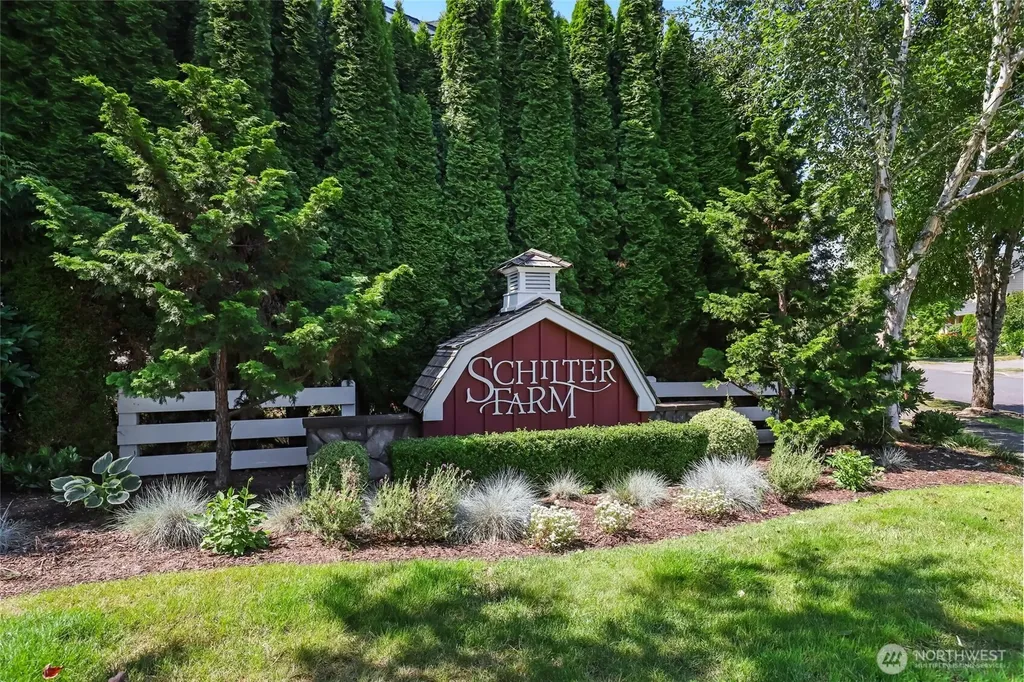 3711 Santis Loop SE Lacey WA 98503