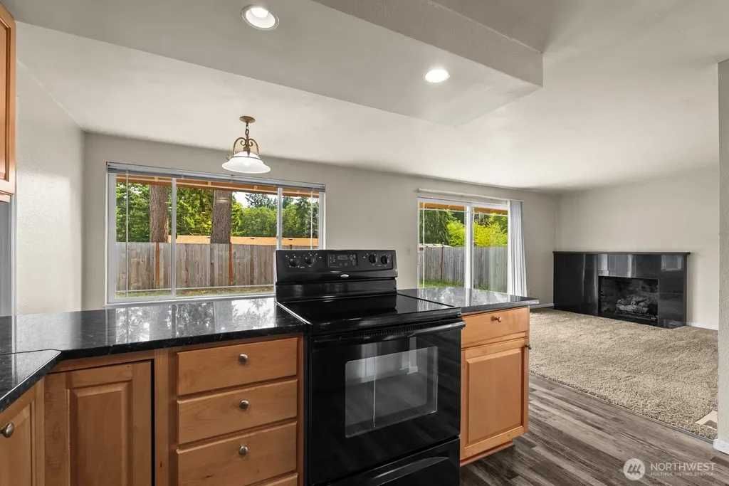 9824 Onyx Drive SW Lakewood WA 98498