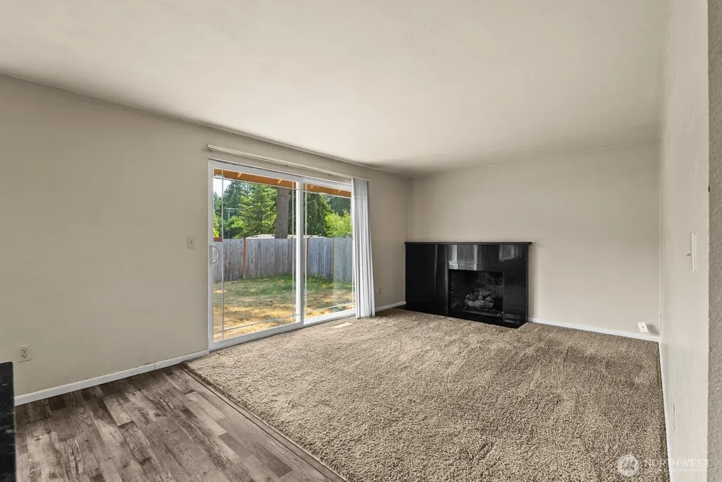 9824 Onyx Drive SW Lakewood WA 98498